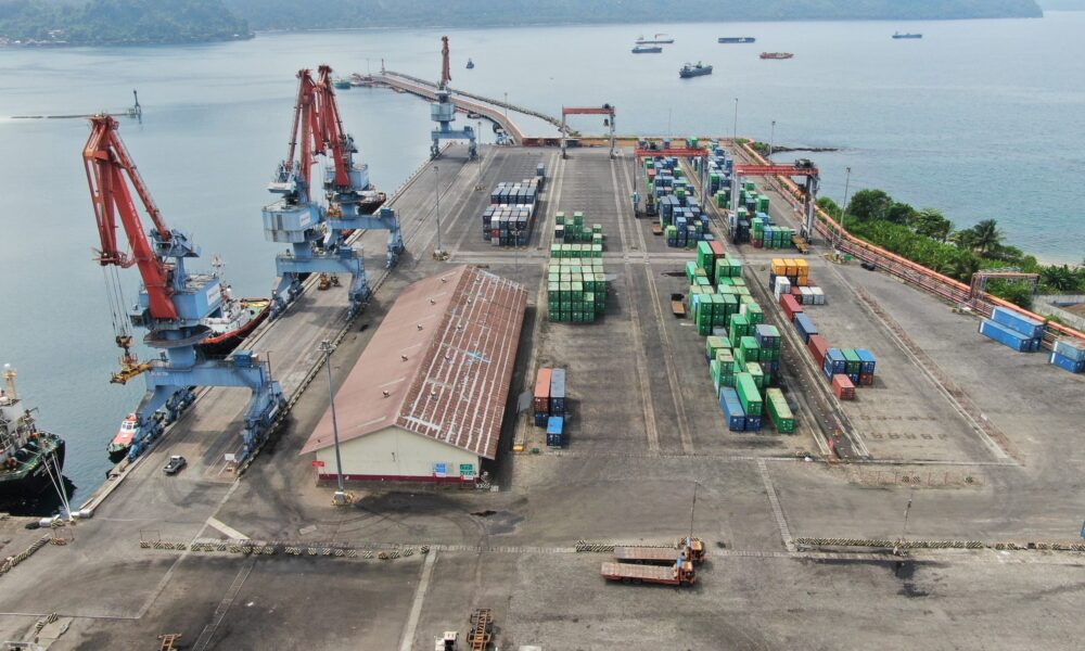 IPC TPK Maksimalkan Fasilitas Colokan Container Reefer di Teluk Bayur