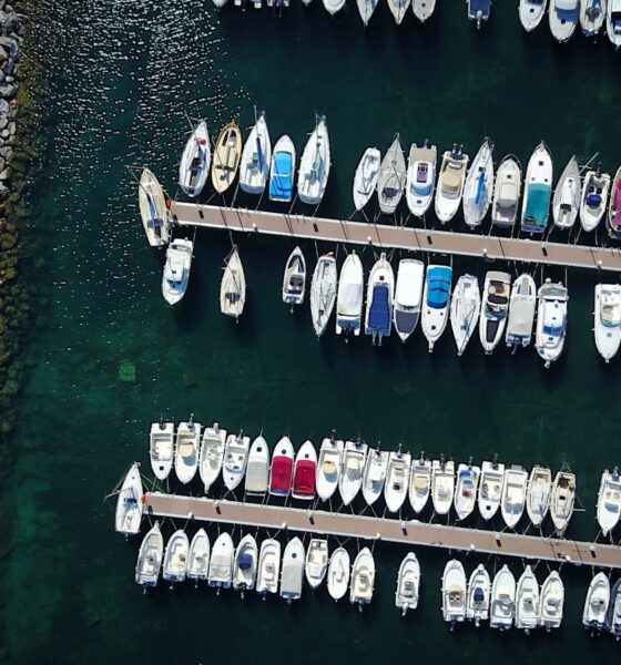 top view photography of ship port