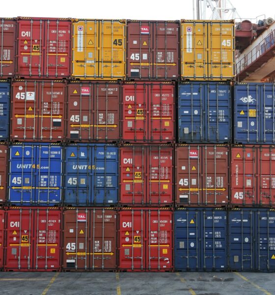 intermodal container lot